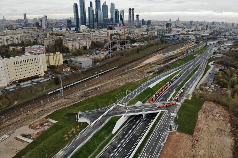 Собянин открыл движение по проспекту Генерала Дорохова