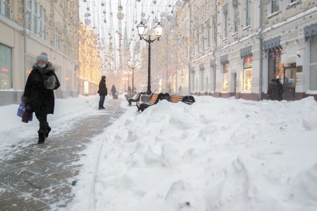 Снегопад в Москве побил рекорд по осадкам