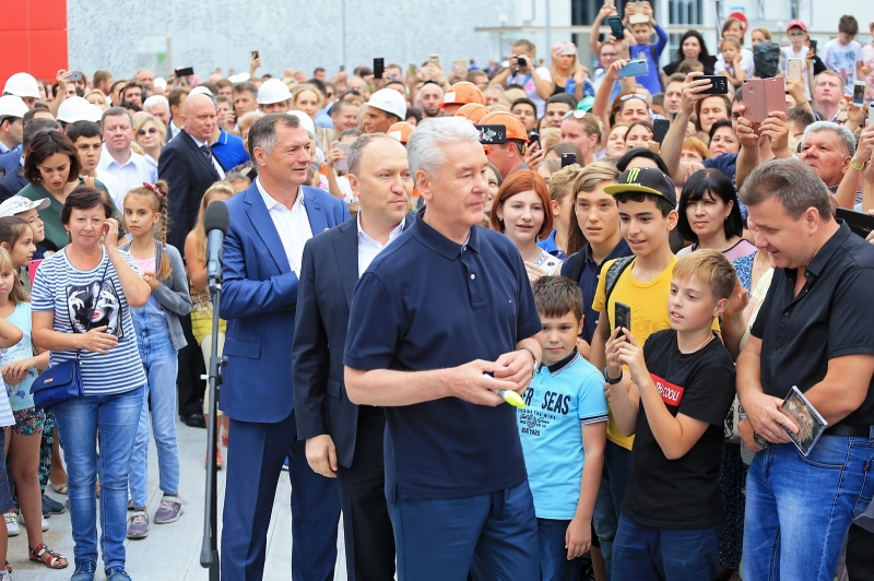 Бочкарёв: дизайн станций метро «Остров мечты» и «Загорье» выберут на конкурсе