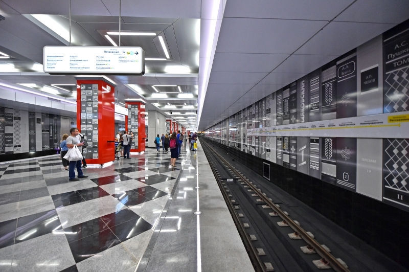Бочкарёв: дизайн станций метро «Остров мечты» и «Загорье» выберут на конкурсе