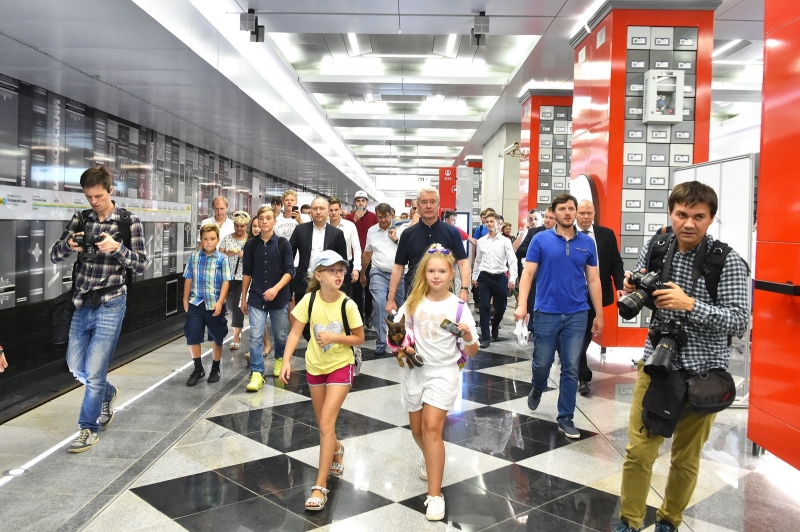 Бочкарёв: дизайн станций метро «Остров мечты» и «Загорье» выберут на конкурсе
