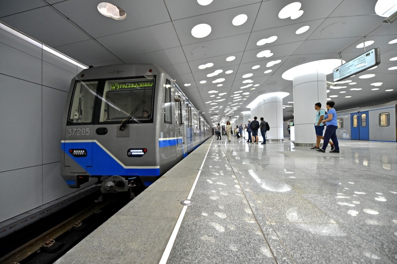 Бочкарёв: дизайн станций метро «Остров мечты» и «Загорье» выберут на конкурсе