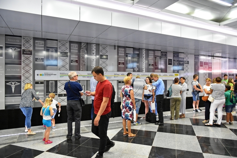 Бочкарёв: дизайн станций метро «Остров мечты» и «Загорье» выберут на конкурсе