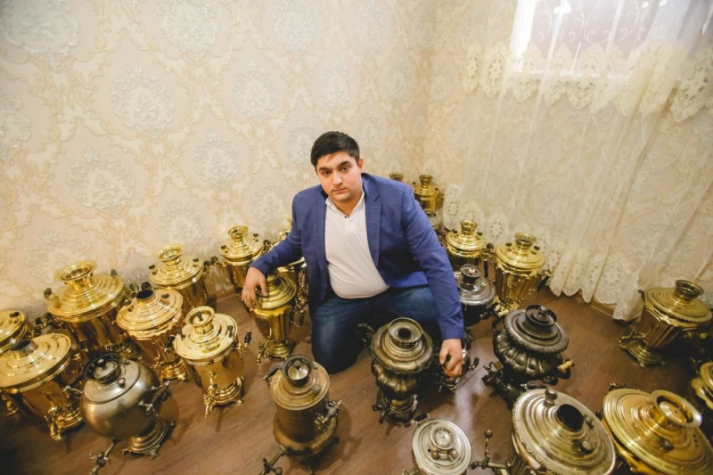В коллекции Ивана Юренко появились самовары в три раза дороже дома