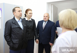 В семи регионах России над врачами поставят эксперимент