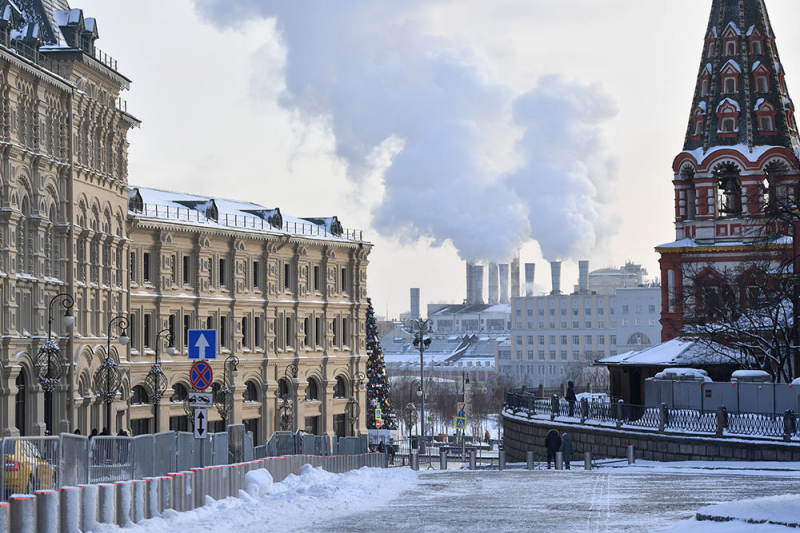 Москвичам пообещали умеренные морозы на Крещение