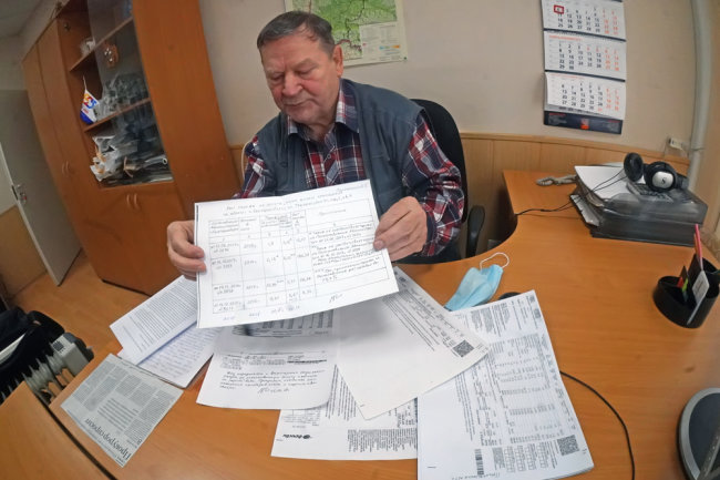 Пенсионера заставили заплатить за ошибку, совершенную коммунальщиками