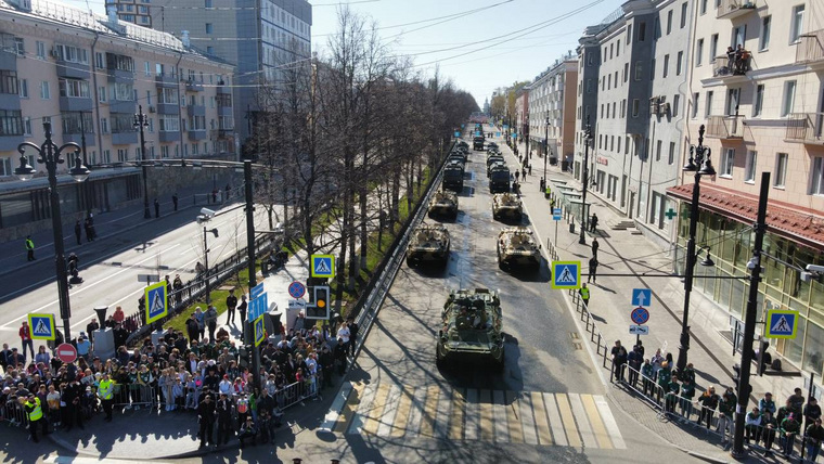 Пермь празднует День Победы. Онлайн трансляция URA.RU