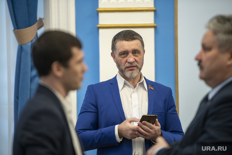 Чем известен пермский депутат Медведев, критикующий президента